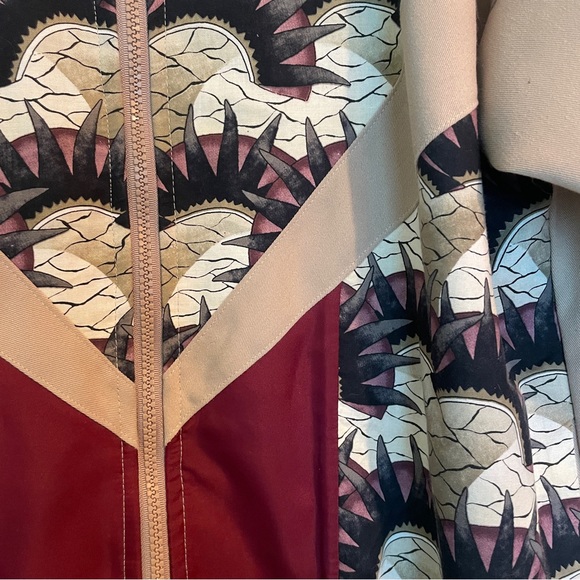 Vintage Patterned Zip Up Light Jacket - Picture 11 of 13